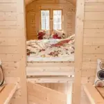 Campingfass 2.2x3.3m Blick in den Schlafraum