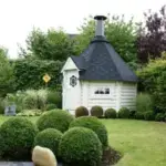 Grill Cabin schwarzes Dach Garten