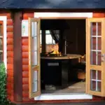 Pavillon 9.2 m² Tür offen mit Blick auf den Grill