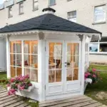 Pavillon 10 m² in Ausstellung