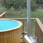 Hot Tube auf Terrasse mit Ofen
